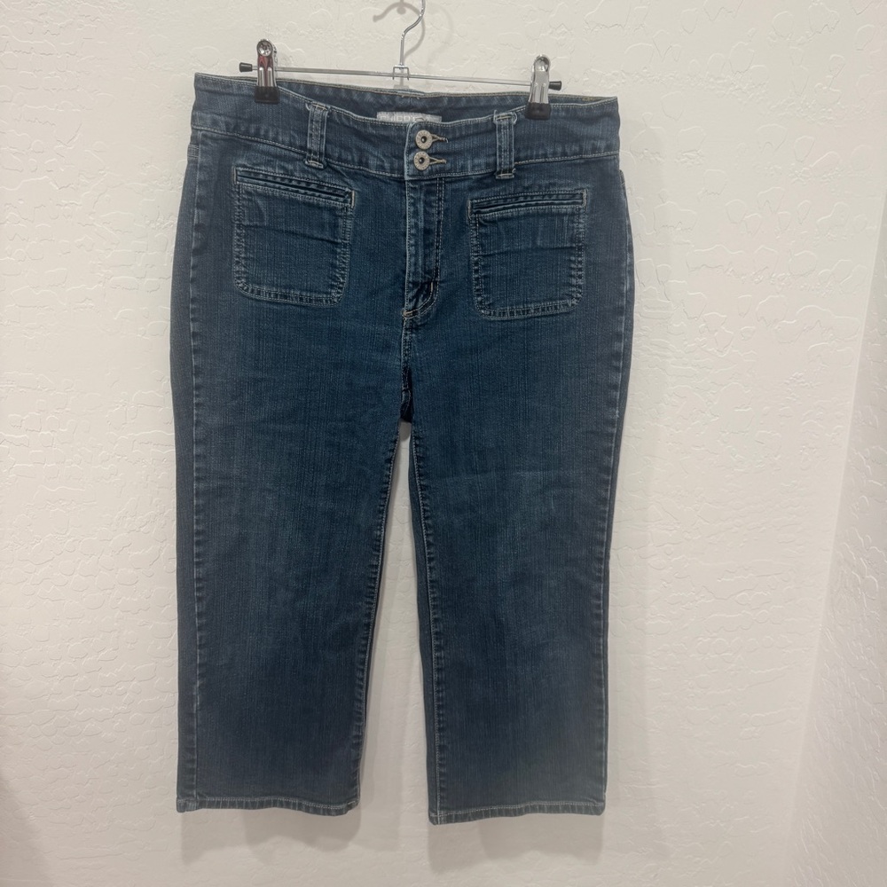Chico’s Platinum Denim Capris Women’s 1 M/8 Cropped Medium Wash Straight Leg